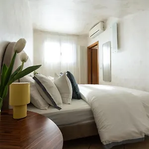 Maison Mia , パルマ イタリア